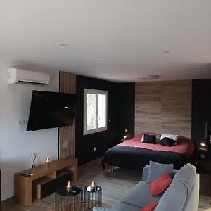 loft-sauna-jacuzzi-lavelanet.midi-pyreneeshotels.com/